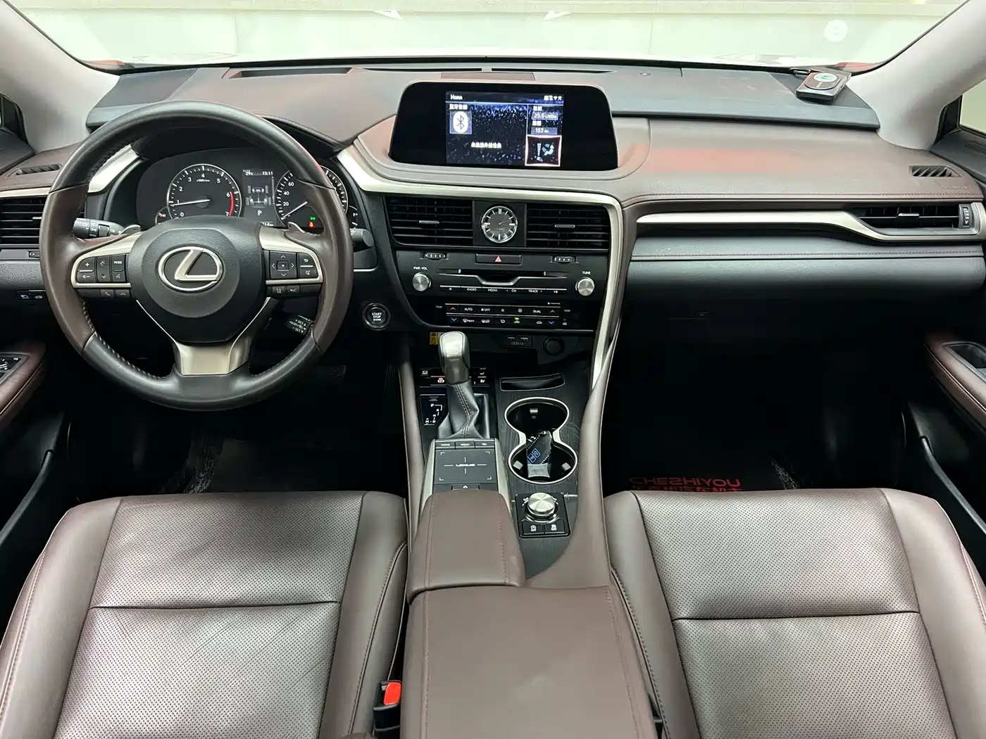 Lexus RX 2020 Facelift 300 AWD Elegance Edition фото 12