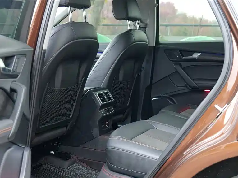 Audi Q5L 2018 40 TFSI Prestige Fashion (China V) фото 13