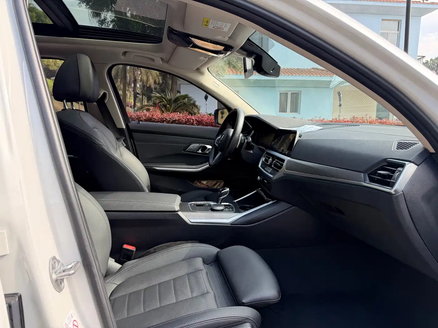 BMW 3 Series 2020 325Li M Sport Black Night Package фото 12