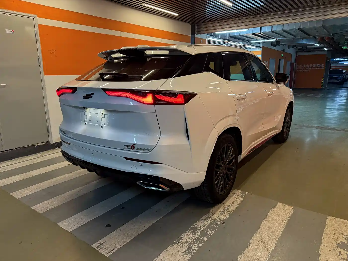 CHANGAN Z6