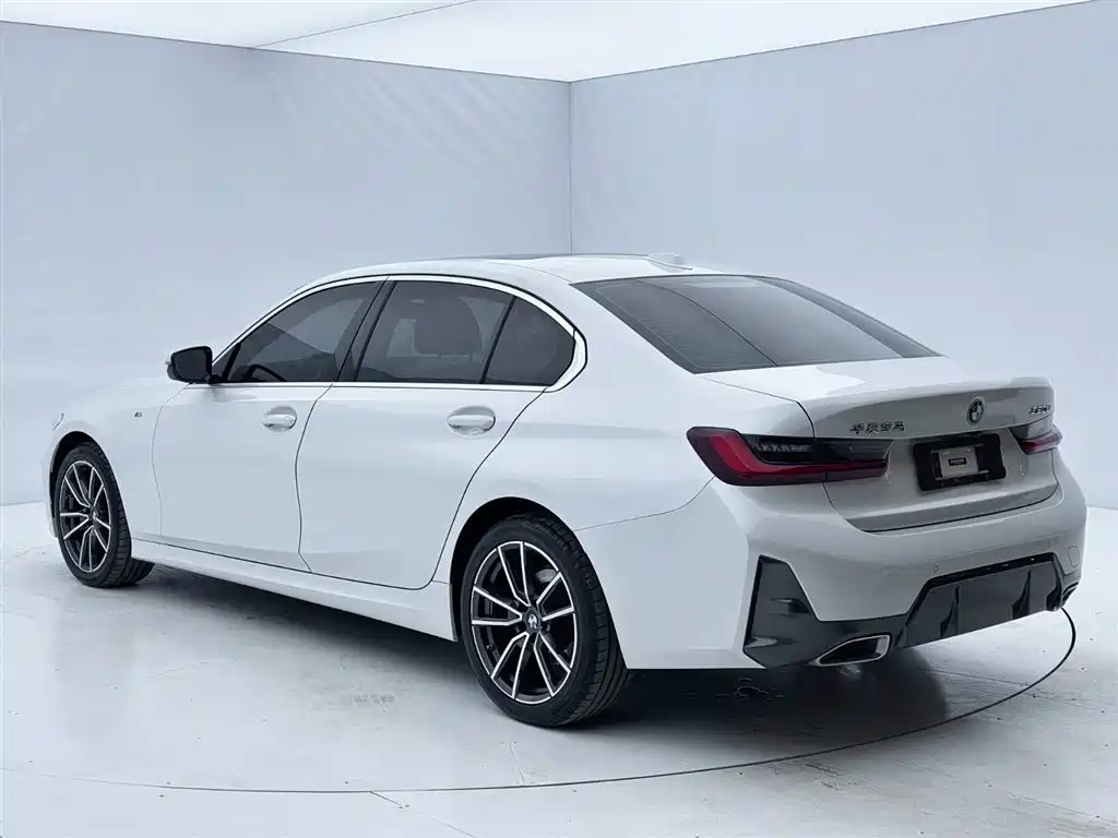 BMW 3 Series 2023 320Li M Sport Package фото 4
