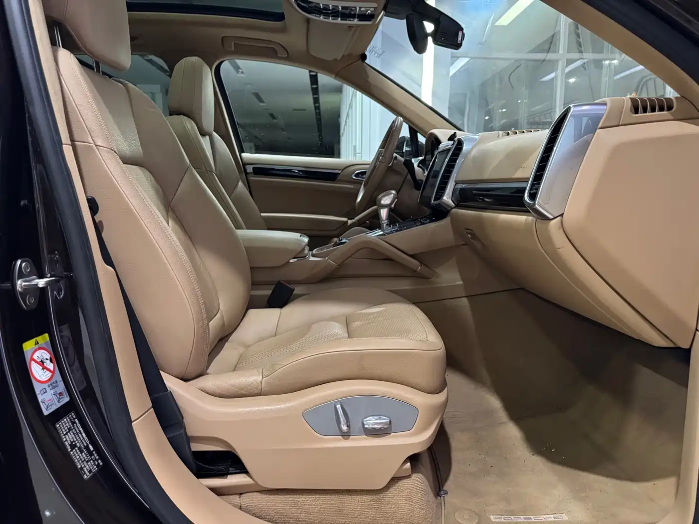 Porsche Cayenne 2011 Cayenne S 4.8L фото 8