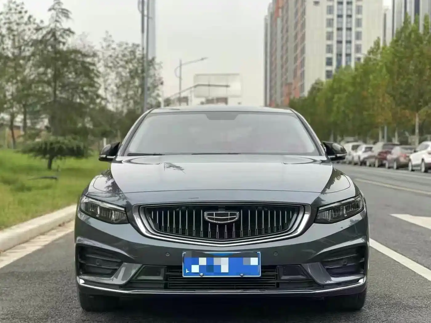 Фото 2 - Geely Preface