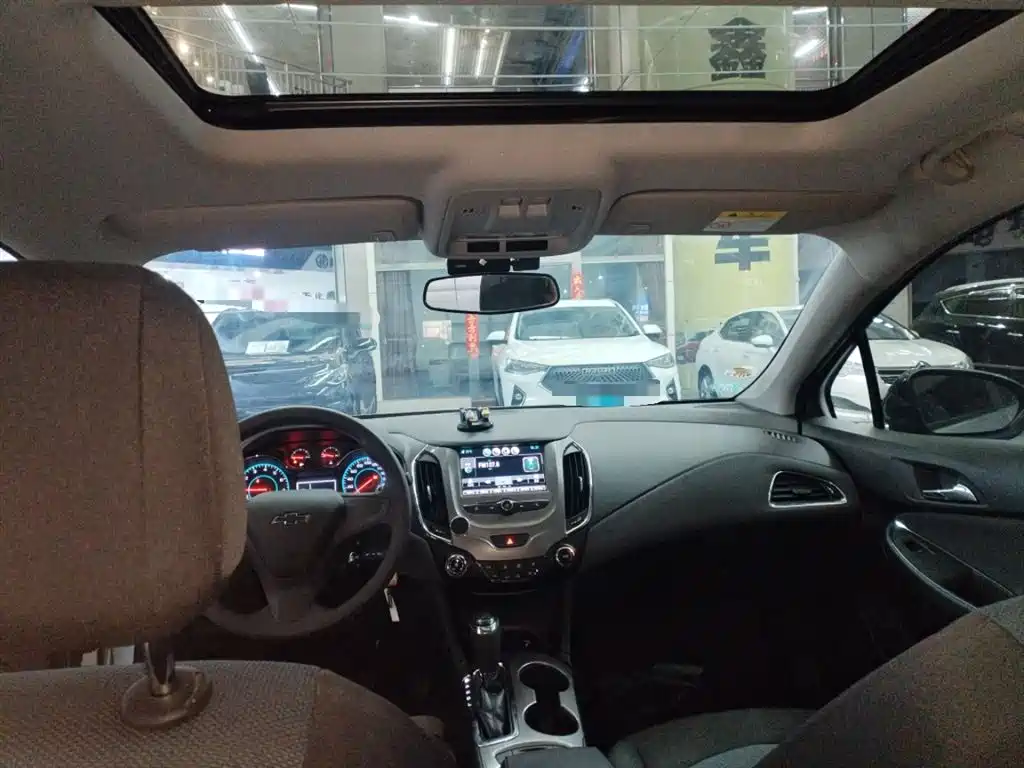 Chevrolet Cruze 2018 Redline 320 Automatic Pioneer Edition фото 17
