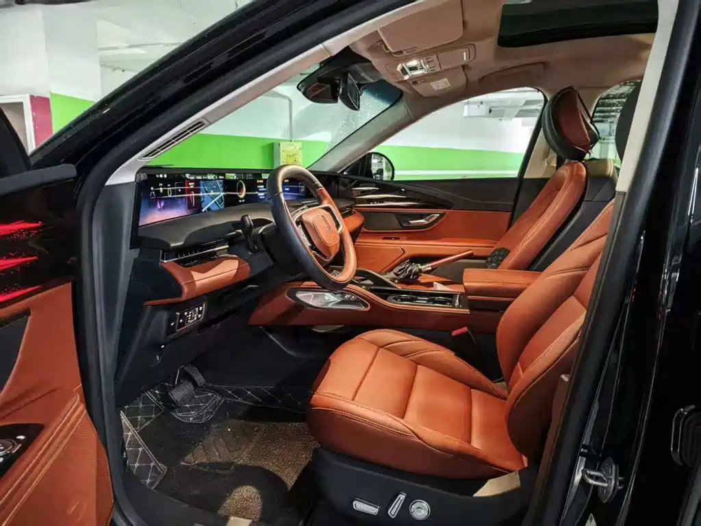 Lincoln Nautilus 2026 2025 facelift 2.0T AWD Elite Hybrid Version