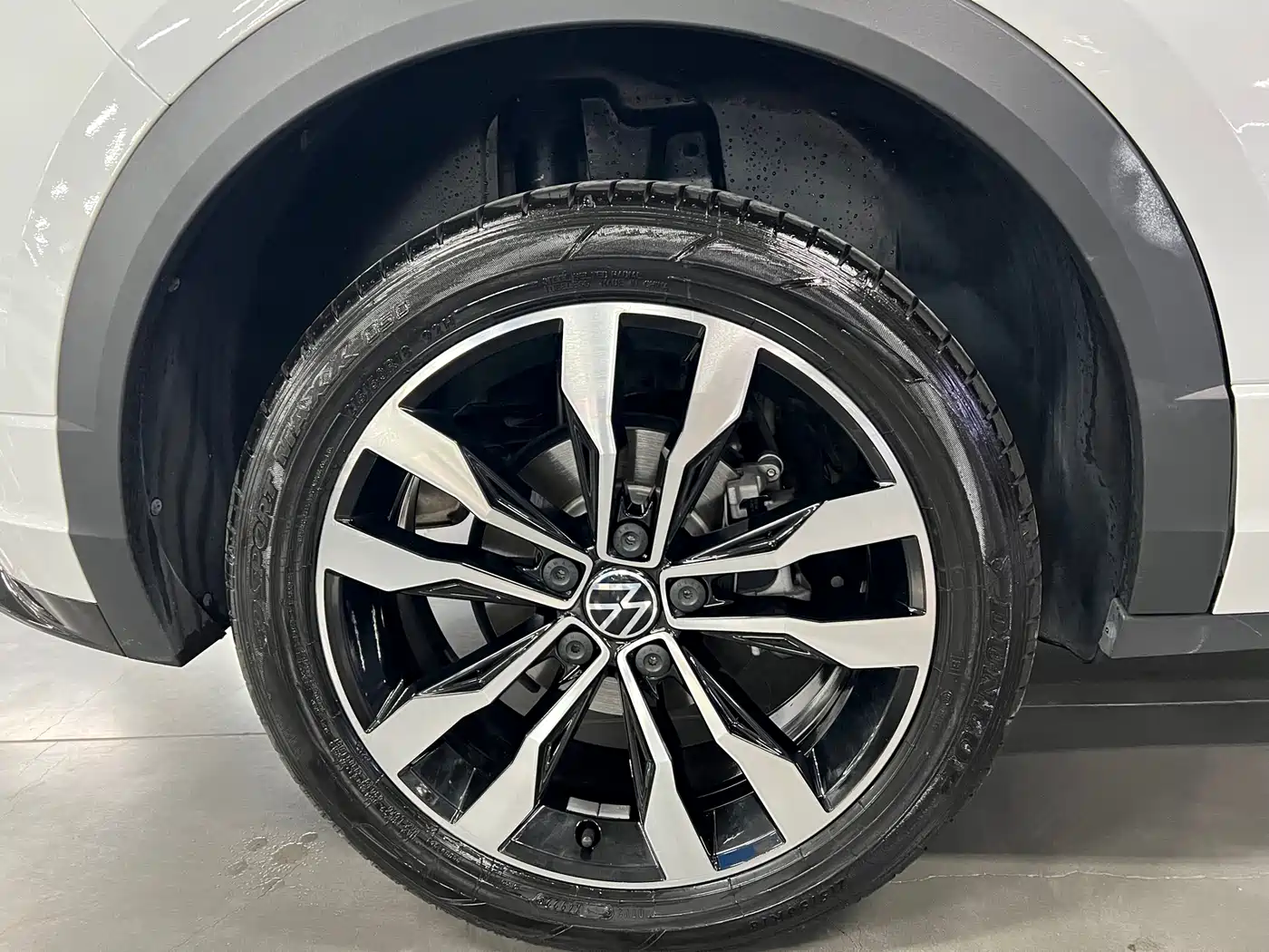 VOLKSWAGEN T ROC EXPLORING SONGS