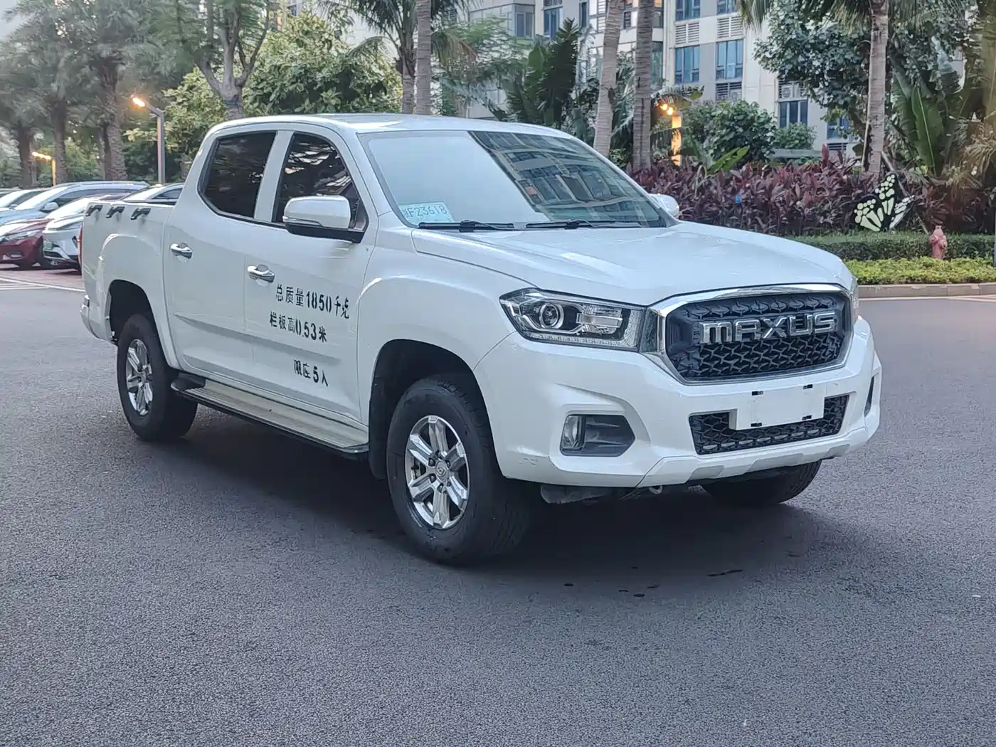 SAIC Maxus Maxus T70 2020 2.0T Diesel Manual 2WD Comfort Long Cab High Ground Clearance фото 4