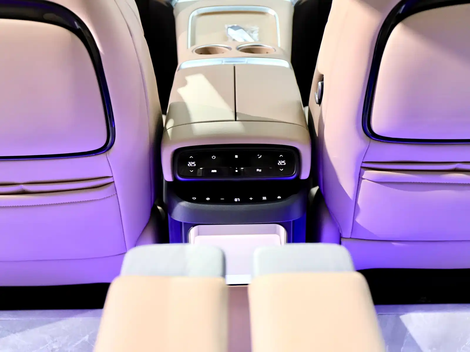 Фото 20 - XPeng X9