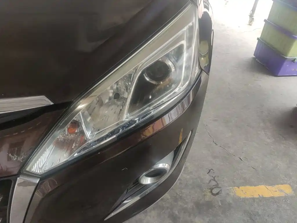 Luxgen U6 SUV 2015 2014 2.0T Wisdom Premium