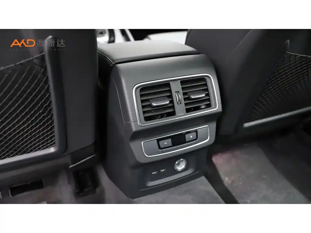 Audi Q5L 2022 40T Luxury Dynamic фото 9
