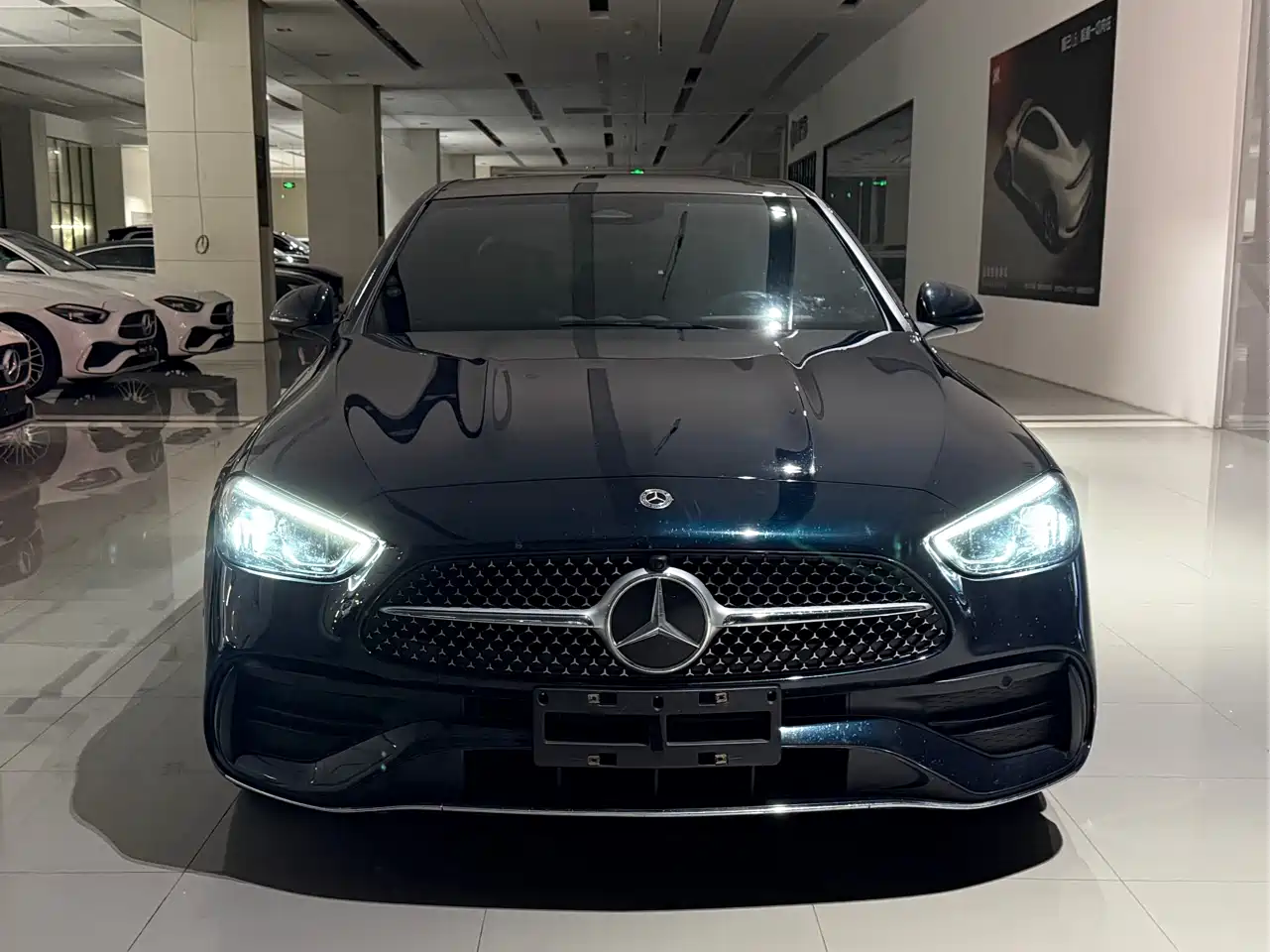 Mercedes-Benz C-Class 2023 Facelift II C 260 L Sport Edition фото 2