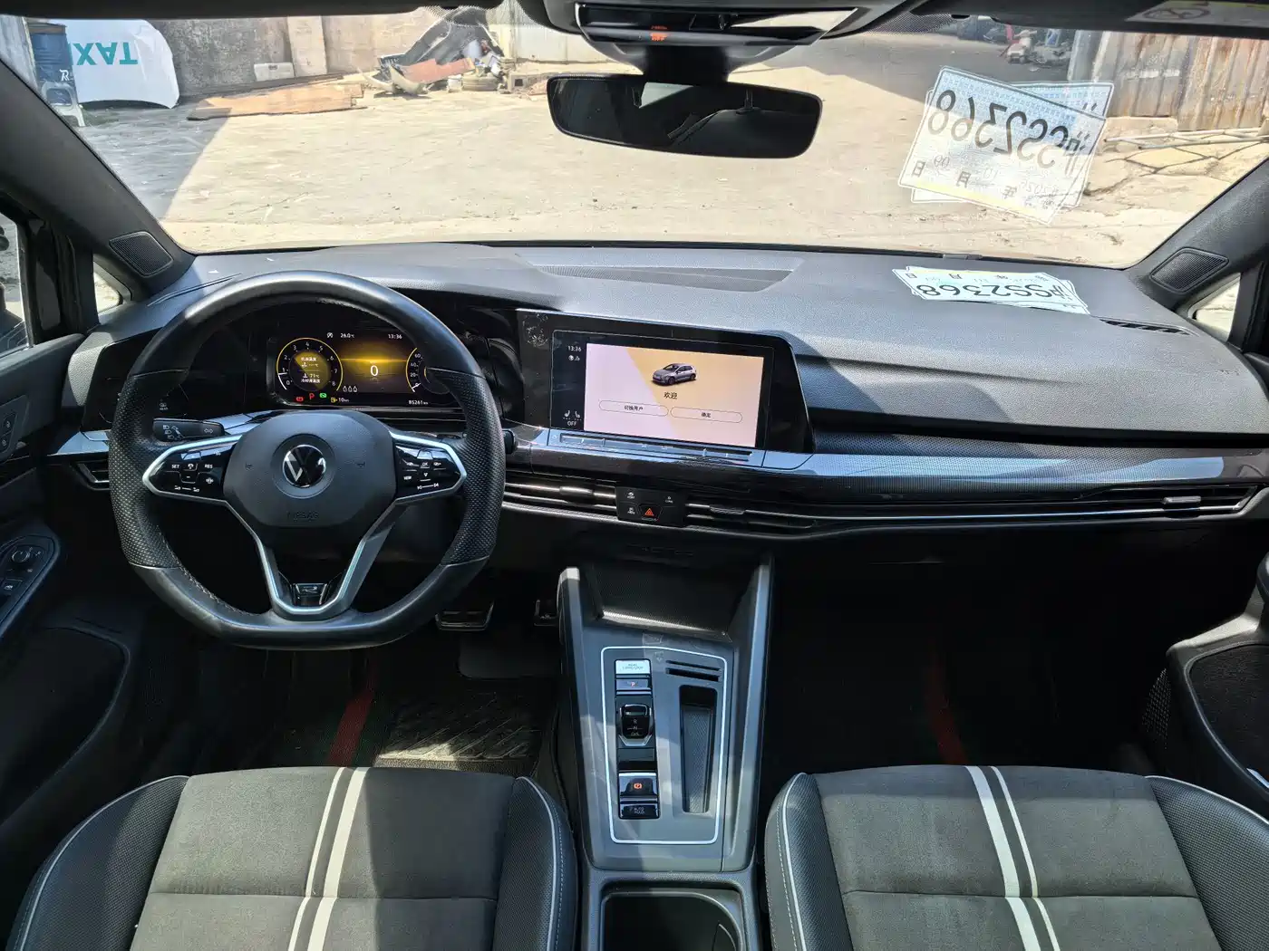 Фото 9 - Volkswagen Golf