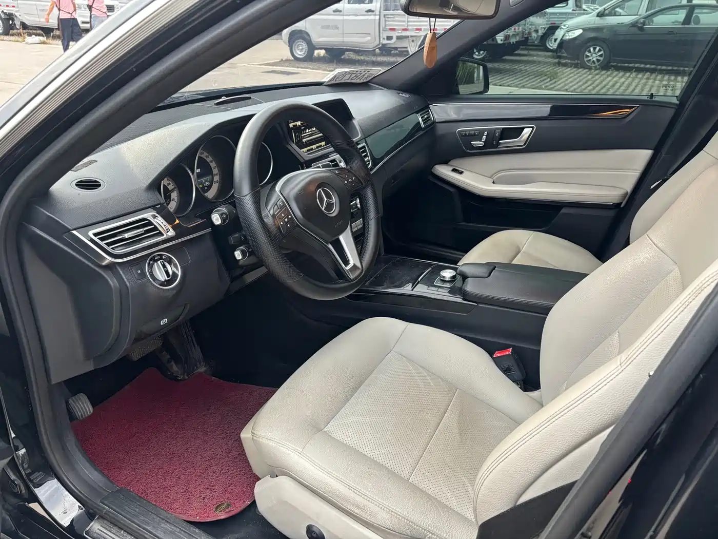 Mercedes-Benz E-Class 2014 Facelift E 260 L Sport фото 8
