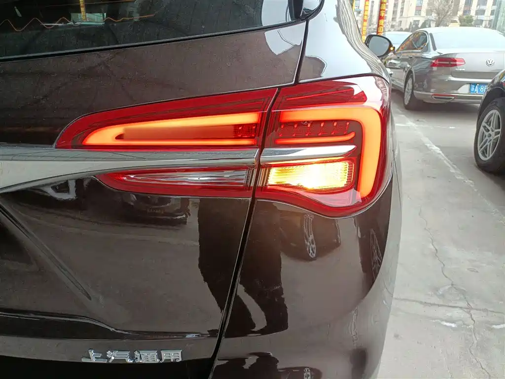 Buick Envision Plus 2020 28T AWD Elite фото 8