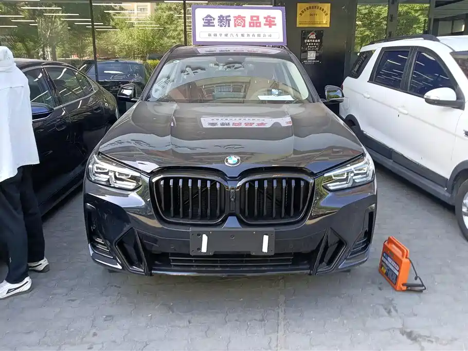 BMW X3 2023 Facelift xDrive30i Leading M Night Package фото 2