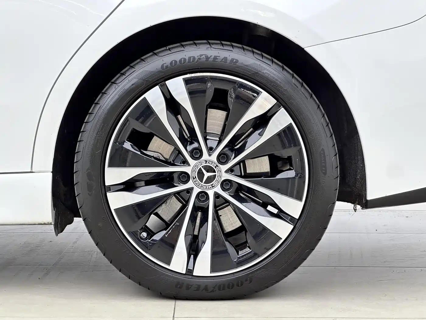 Mercedes-Benz C-Class New Energy 2023 Facelift C 350 eL фото 11