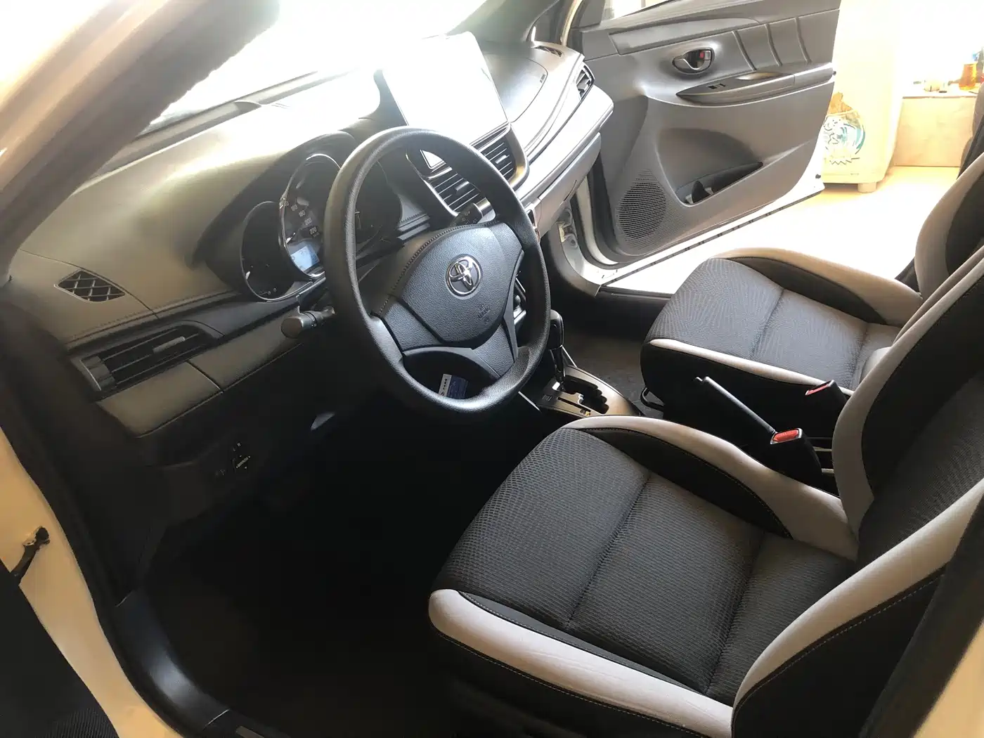 Toyota Yaris, миниатюра 6
