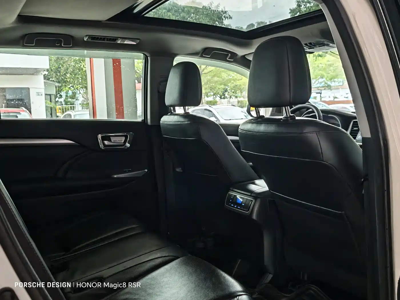 Toyota Highlander 2015 2.0T AWD Luxury Edition 7-seater фото 13