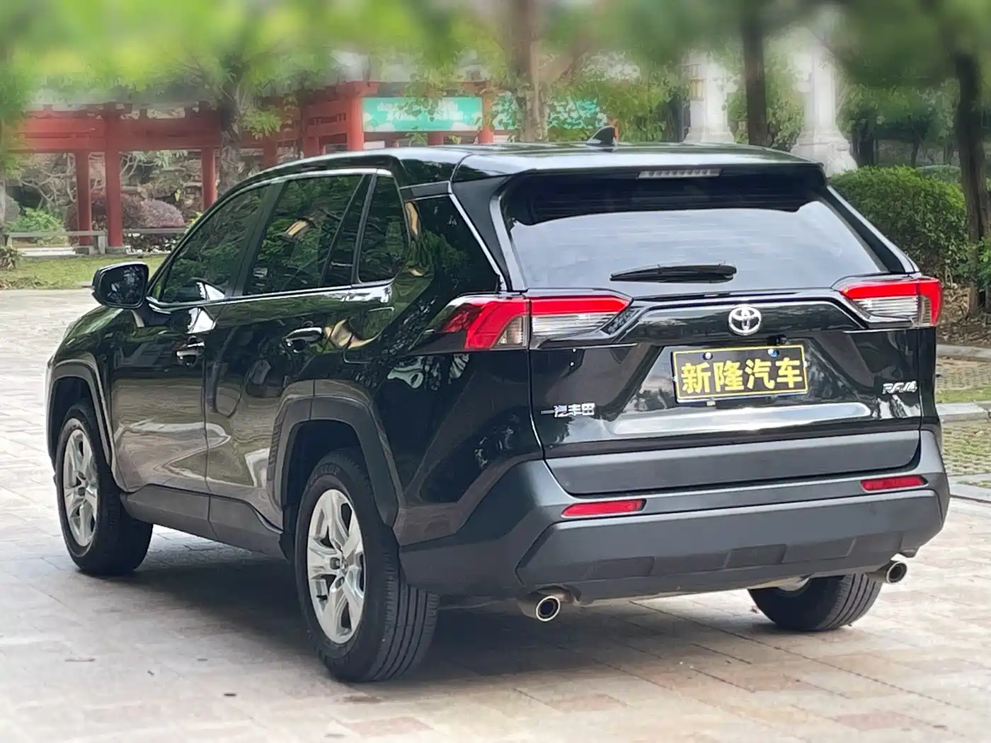 Toyota RAV4 Rongfang 2024 2.0L CVT FWD Urban Edition фото 6