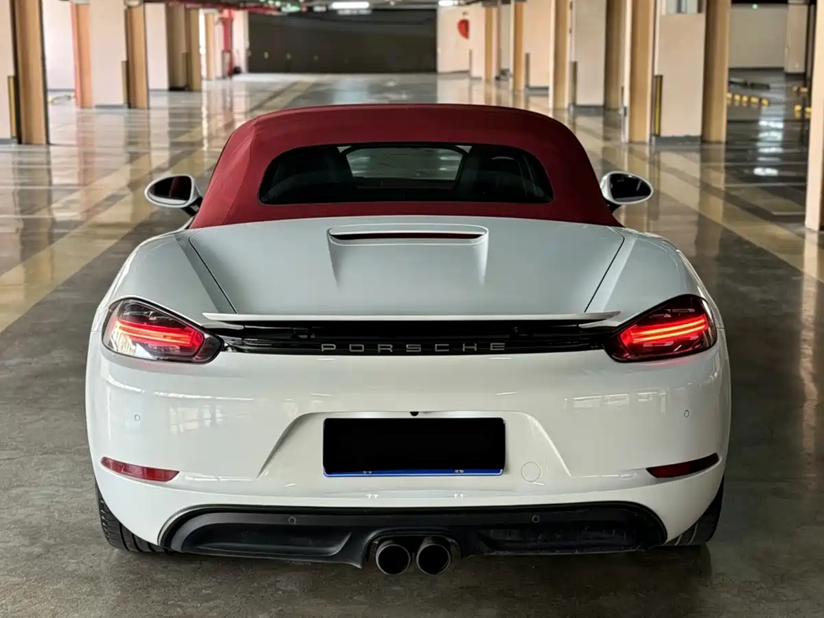 Porsche 718 2018 Boxster 2.0T фото 10