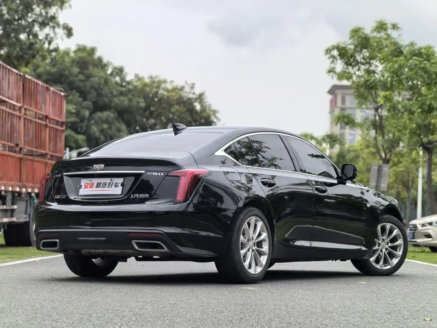 CADILLAC CT5