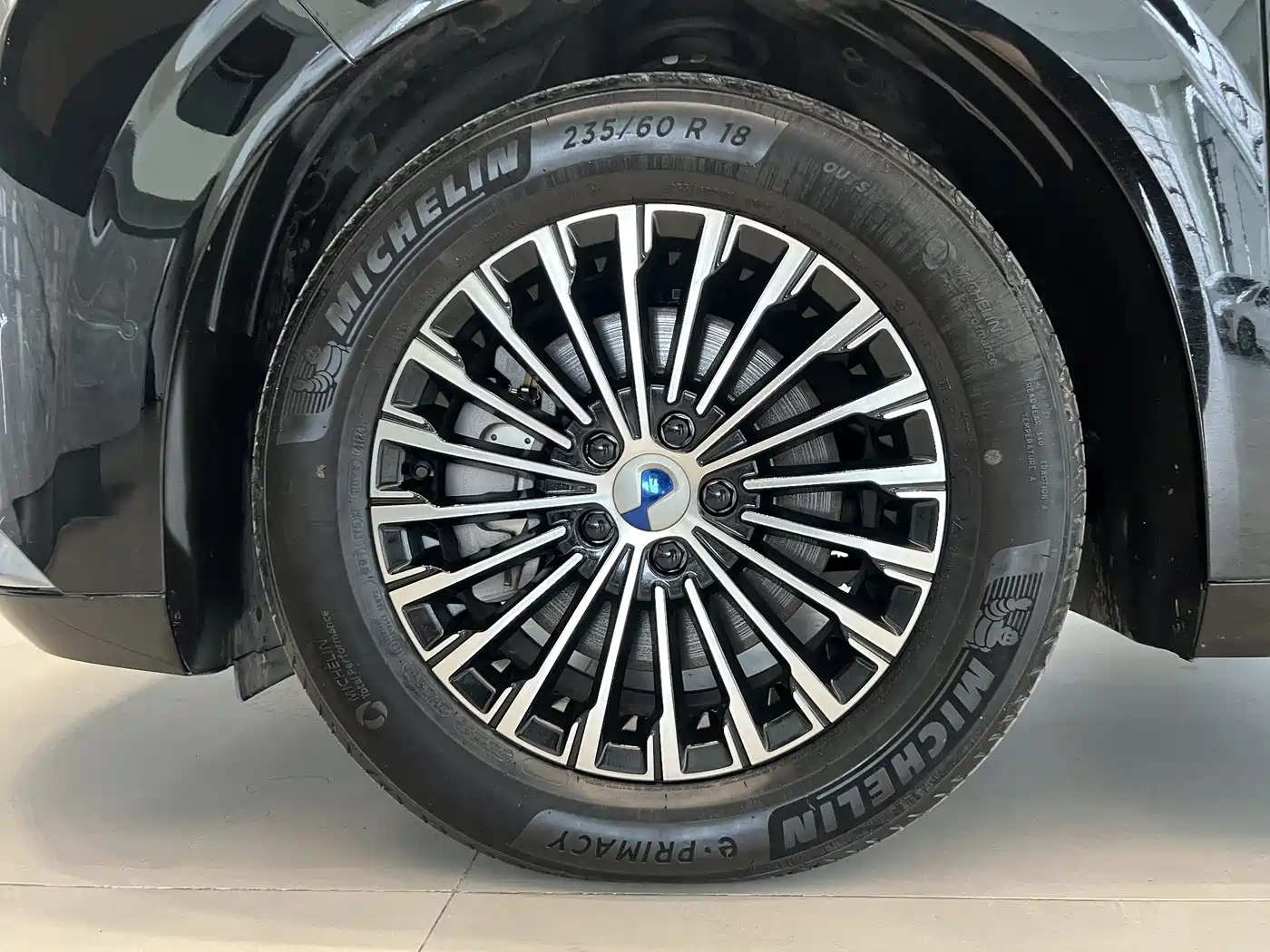 Denza D9 2025 Model DM-i Smart Drive Edition 1020 AWD Flagship фото 16