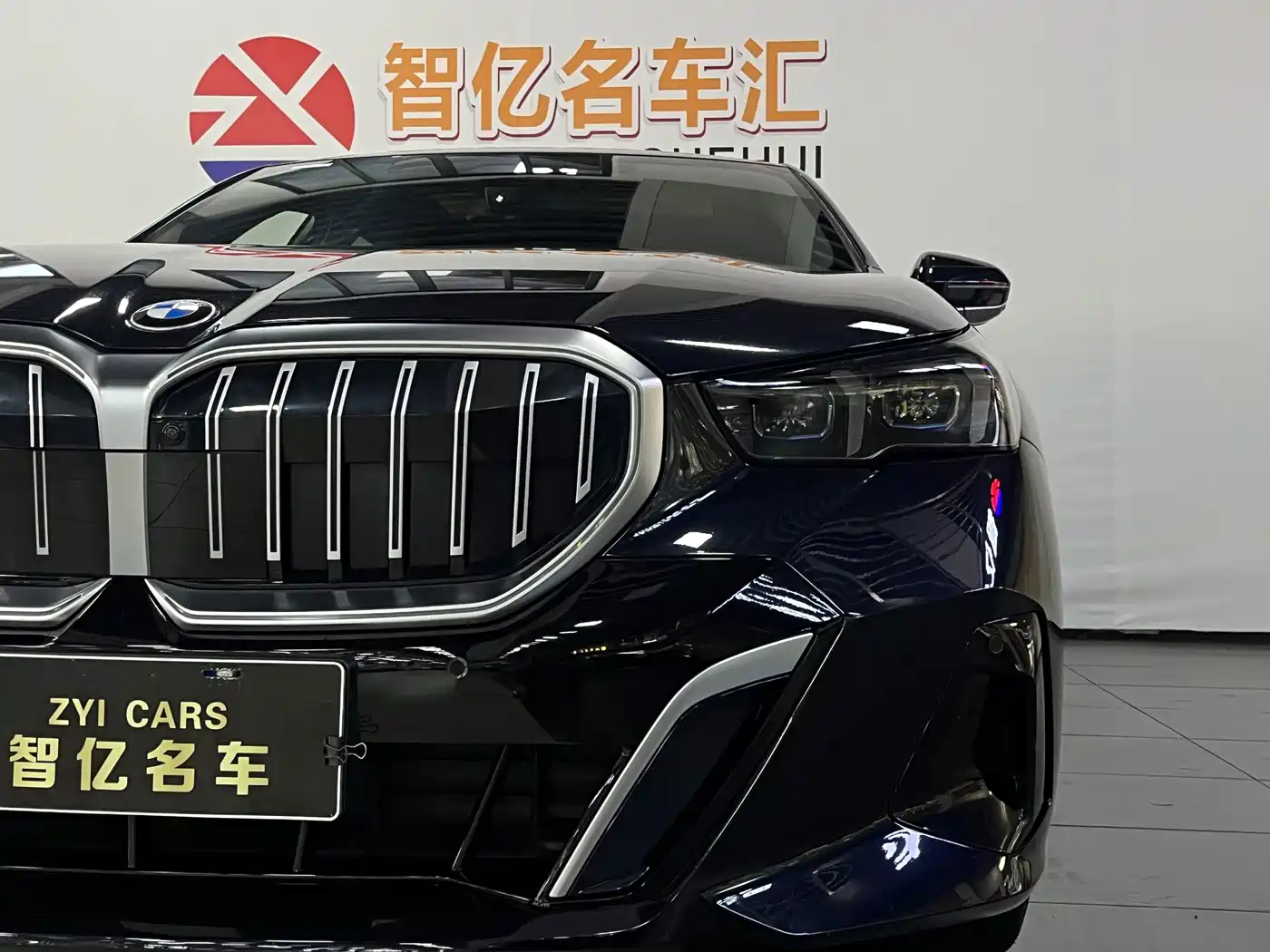 BMW 5 Series, миниатюра 11