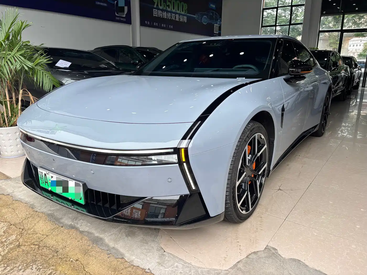 XPeng P7 2025 702km Long Range Edition