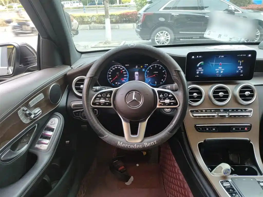 Mercedes-Benz GLC 2022 Model GLC 260 L 4MATIC Luxury Edition фото 7