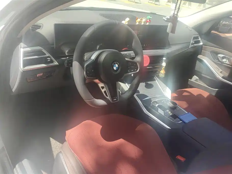 BMW 3 Series 2025 325Li M Sport Package фото 12
