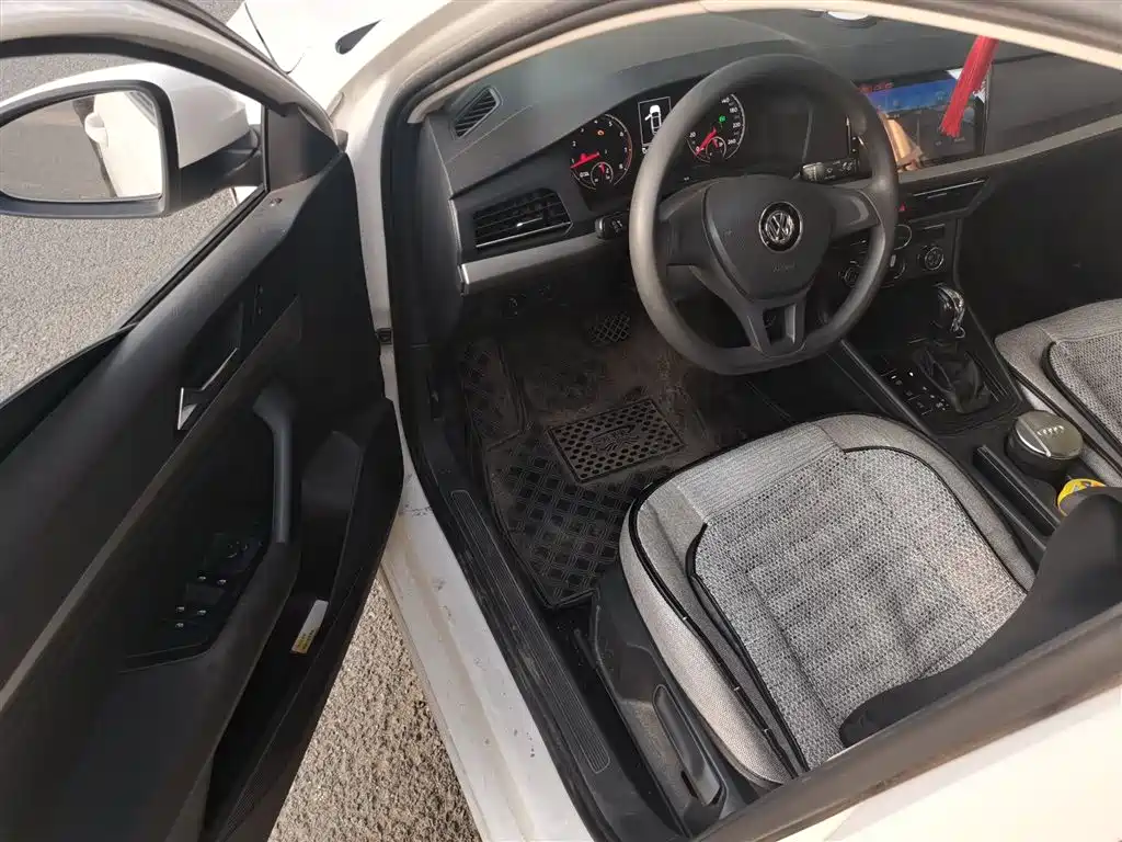 Volkswagen Lavida 2019 1.5L Automatic Trend Edition China VI фото 13