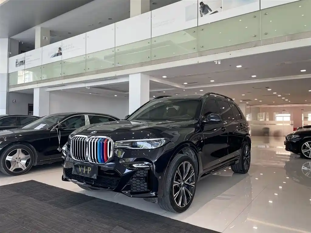 BMW X7 2019 xDrive40i Executive M Sport Package