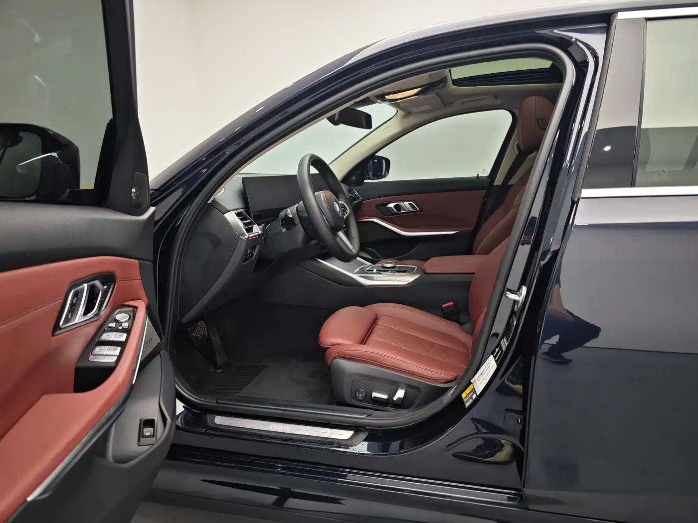 BMW i3 2022 eDrive 35 L фото 15