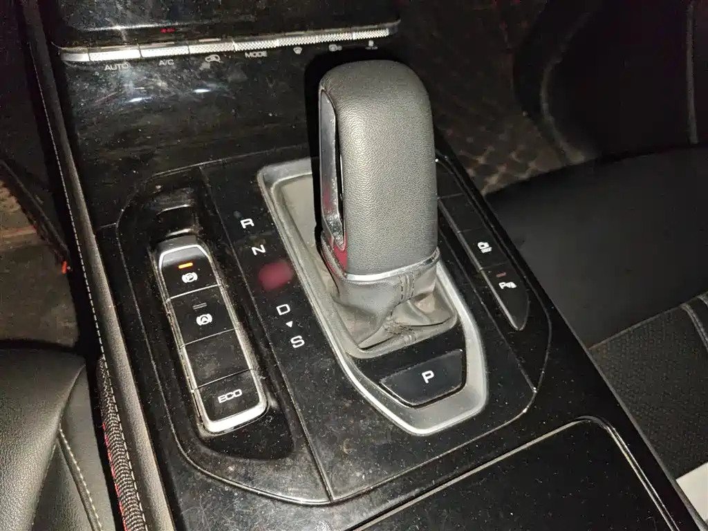 Wuling Motors Wuling Victory 2021 2020 1.5T CVT Flagship