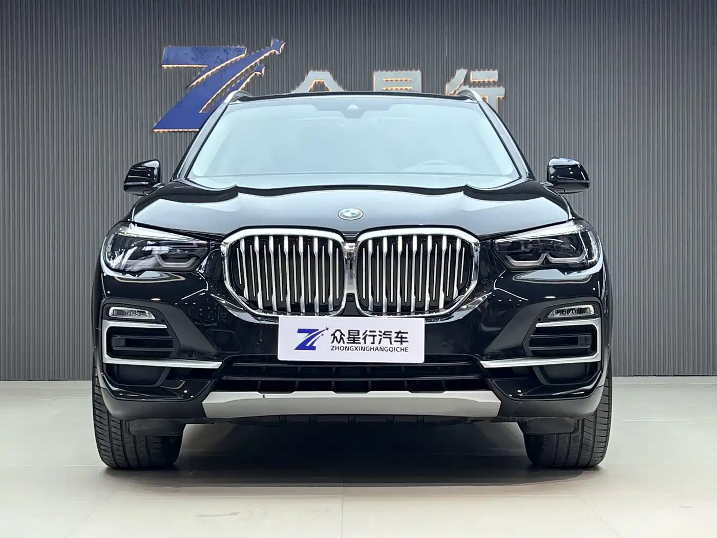 BMW X5 (Import) 2021 xDrive30i X Design Package фото 2