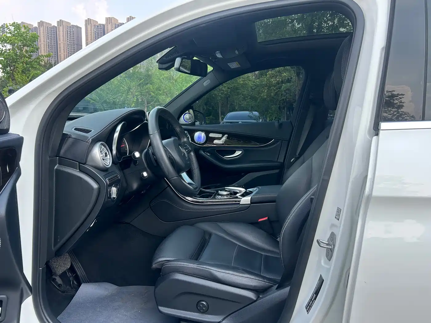 Mercedes-Benz GLC 2018 GLC 260 4MATIC Dynamic фото 8