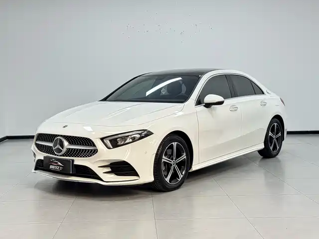 Mercedes-Benz A Рестайлинг, A 200 L, Спорт-седан Стиль