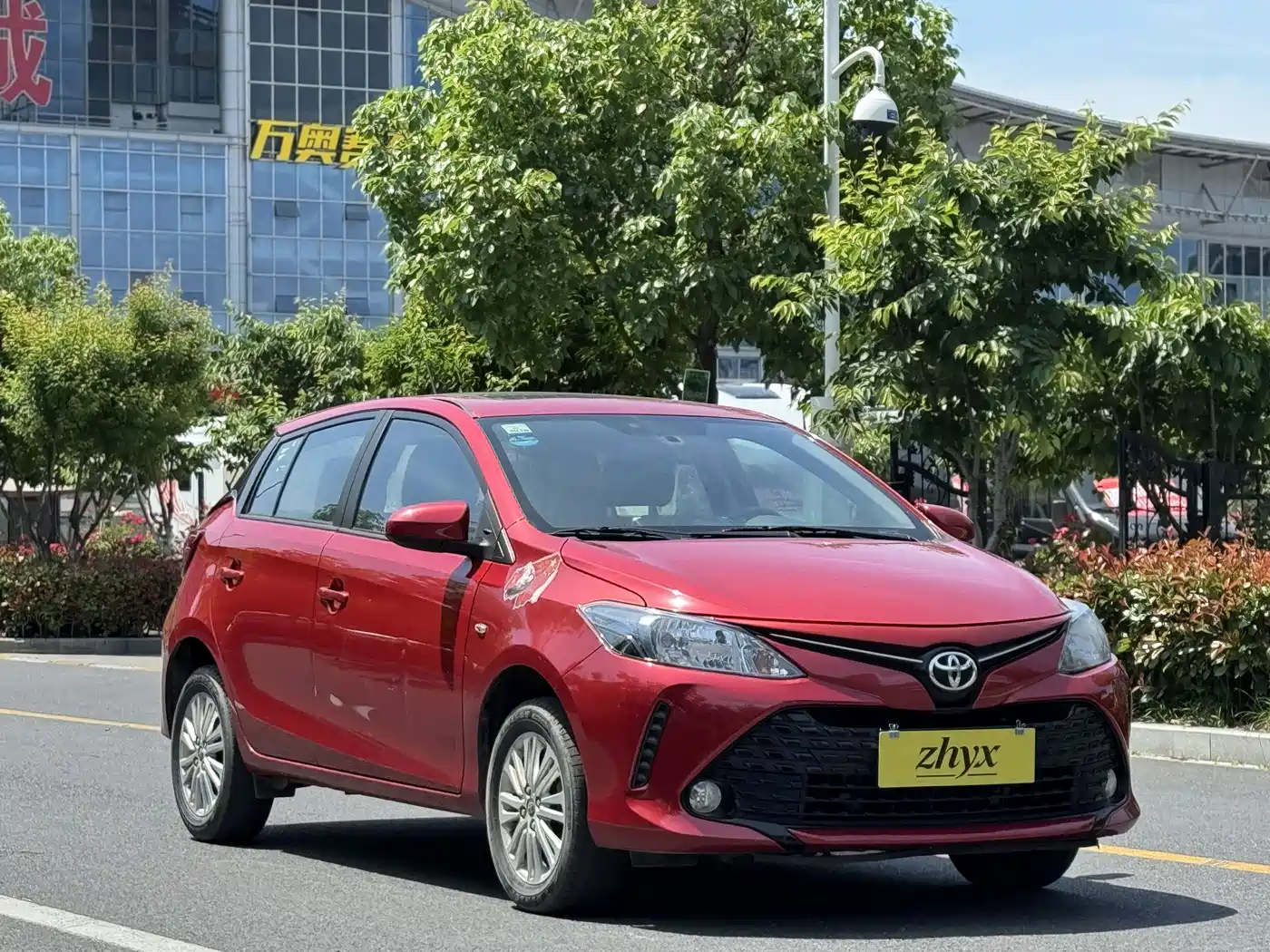 Toyota Vios FS 2017 1.5L CVT Trend Edition фото 3