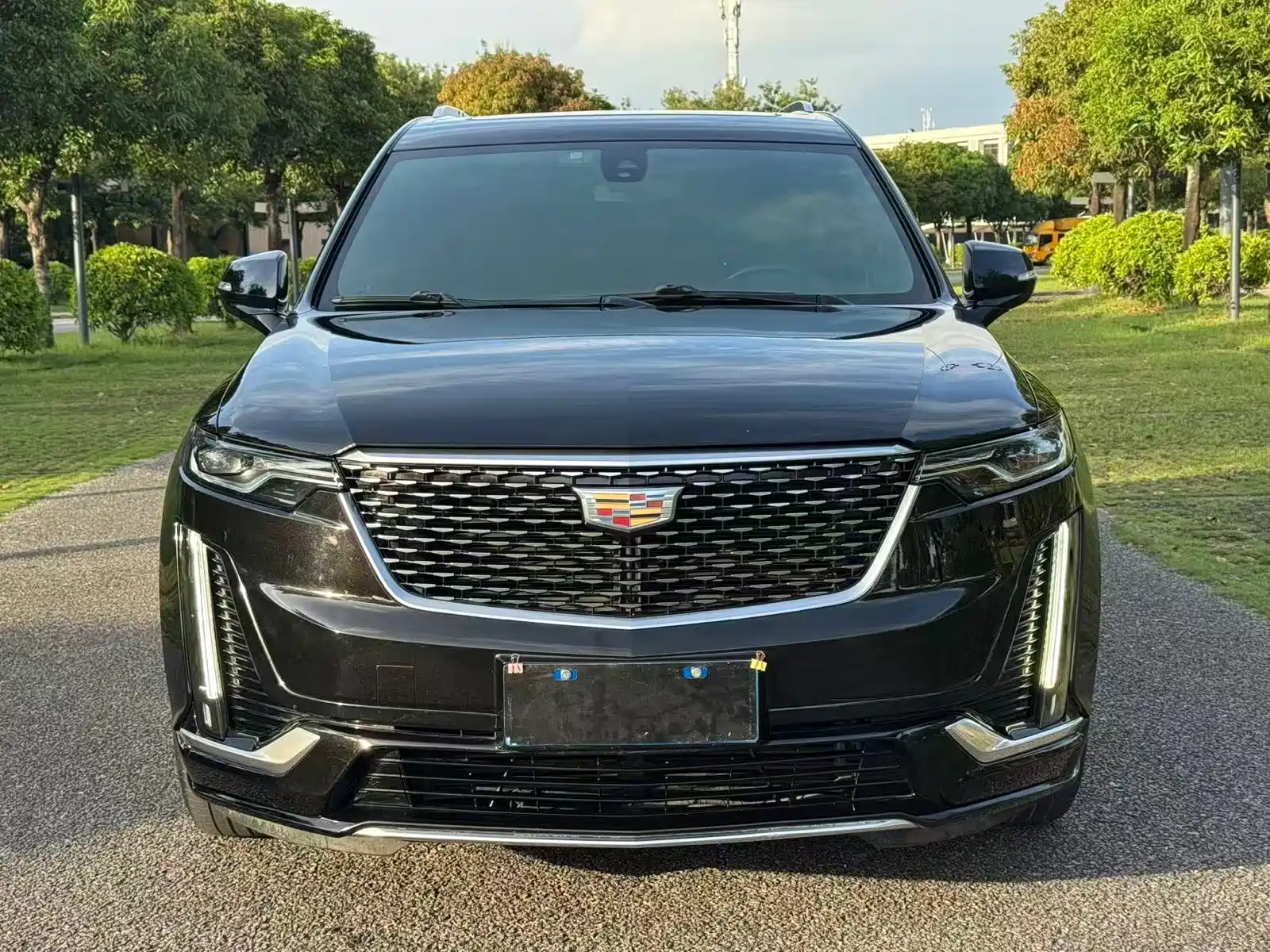 Фото 2 - Cadillac XT6