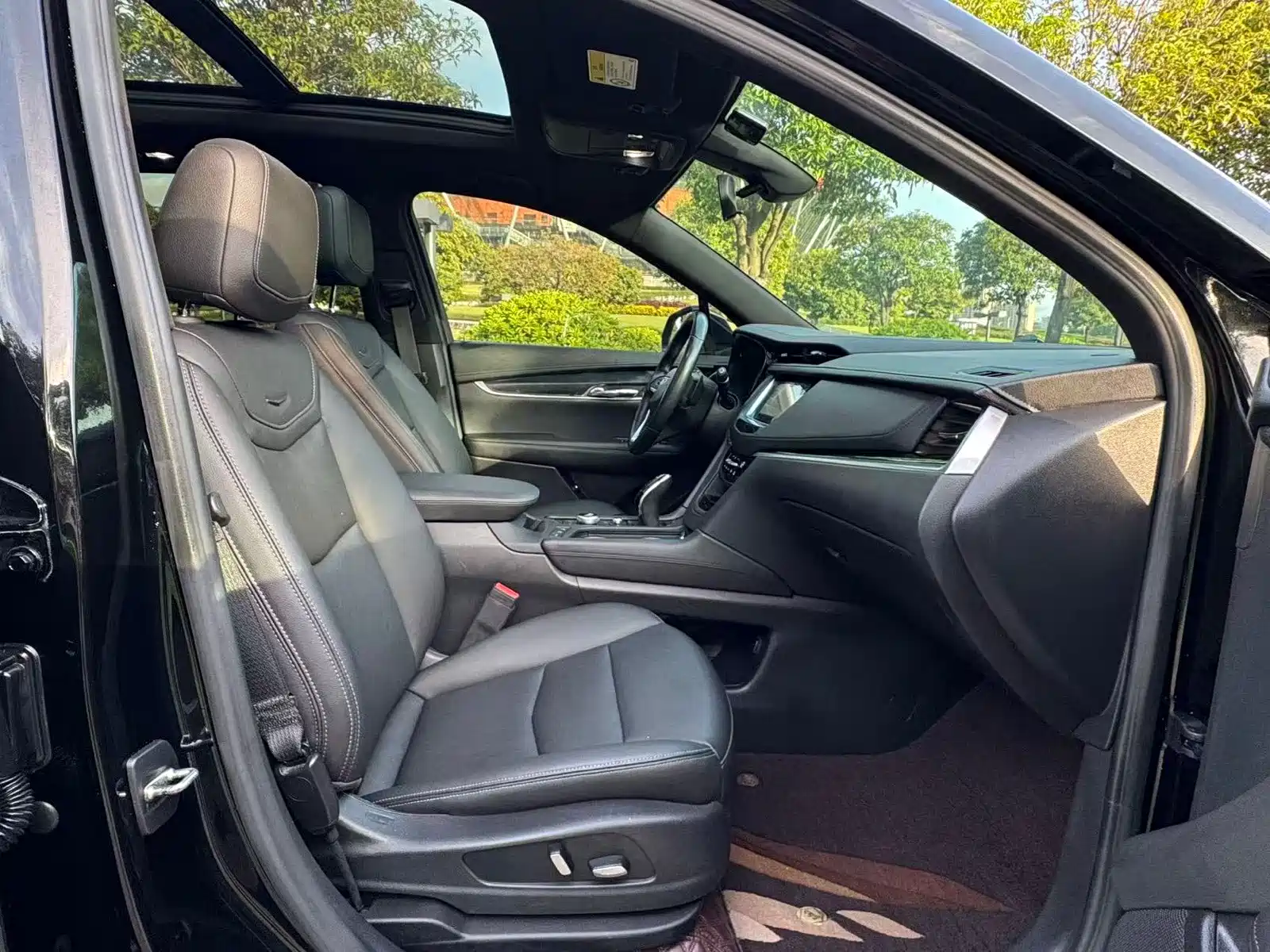 Фото 5 - Cadillac XT6