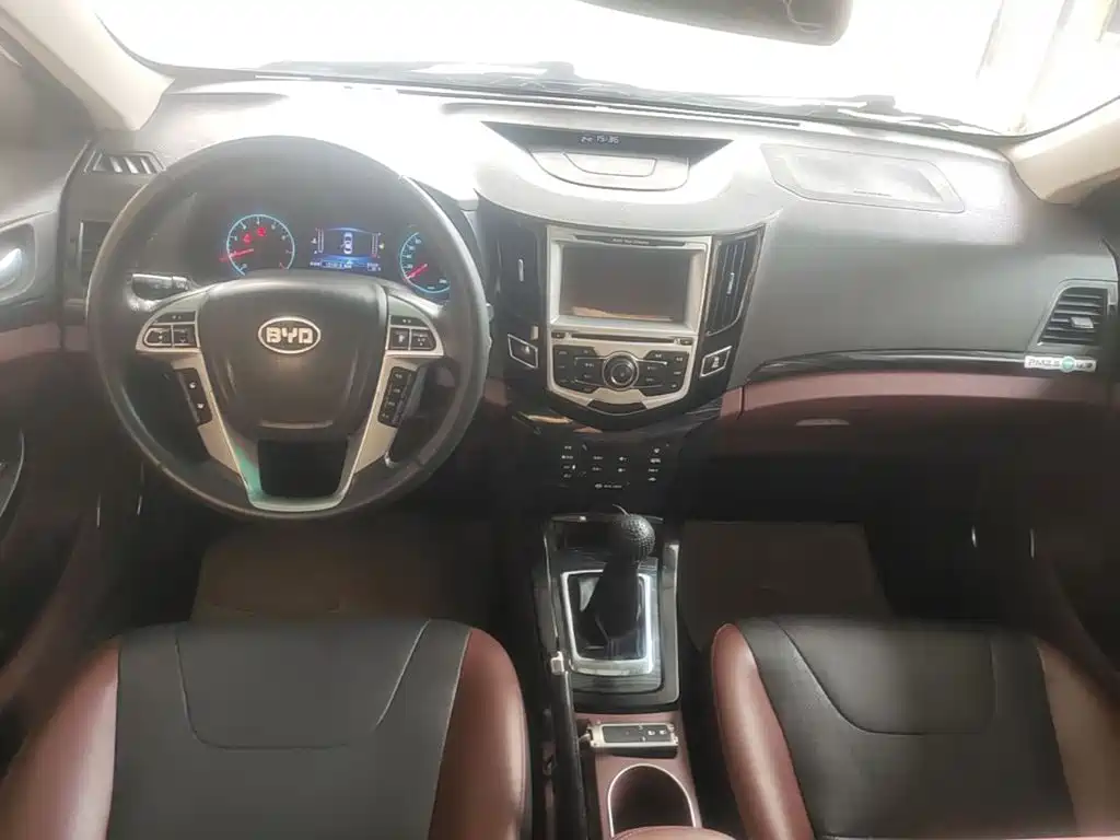 BYD Surui 2015 2015 1.5L Manual Luxury