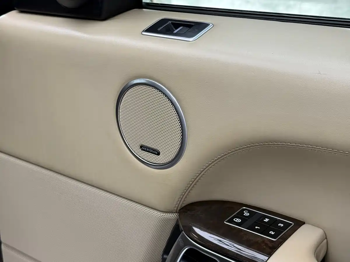 Land Rover Range Rover 2013 5.0 SC V8 AB Ultimate Genesis Edition фото 32