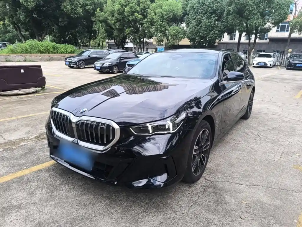  BMW BMW 5 Series 2024 530Li Leading M Sport Package