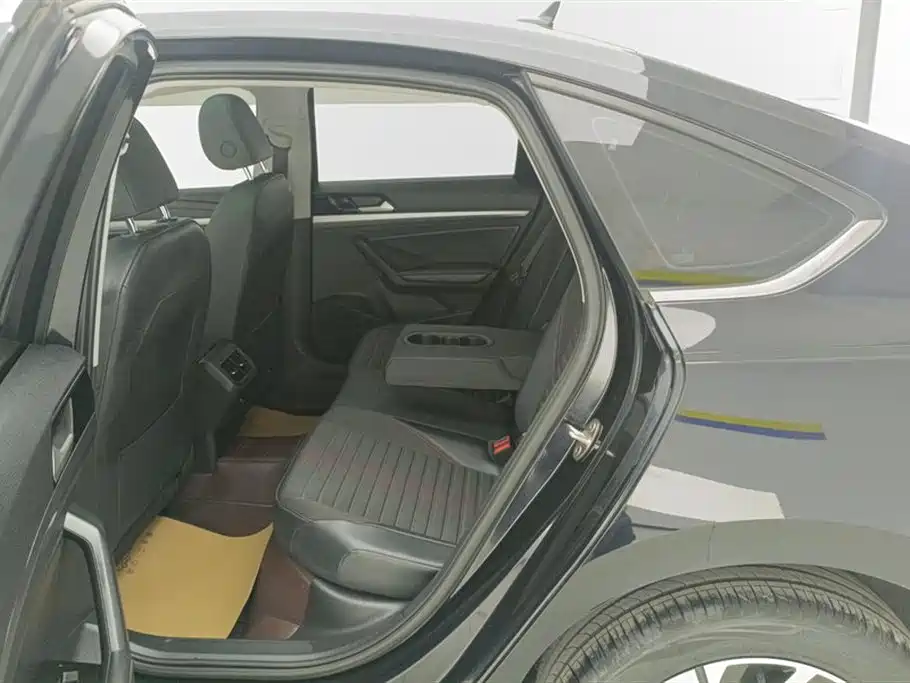 Volkswagen Lavida 2024 Model 300TSI DSG Starlight Full Comfort Edition фото 11
