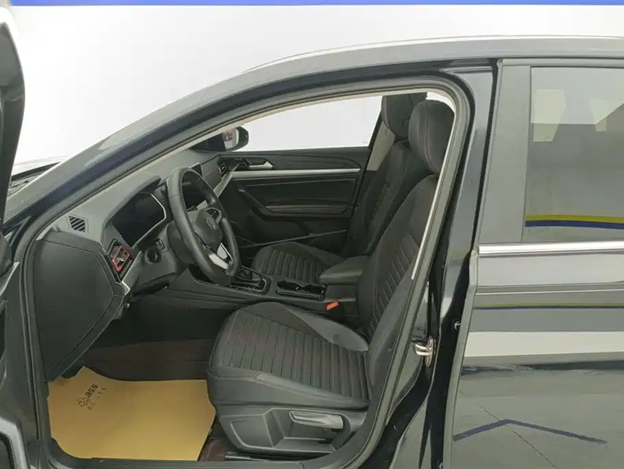 Volkswagen Lavida 2024 Model 300TSI DSG Starlight Full Comfort Edition фото 9