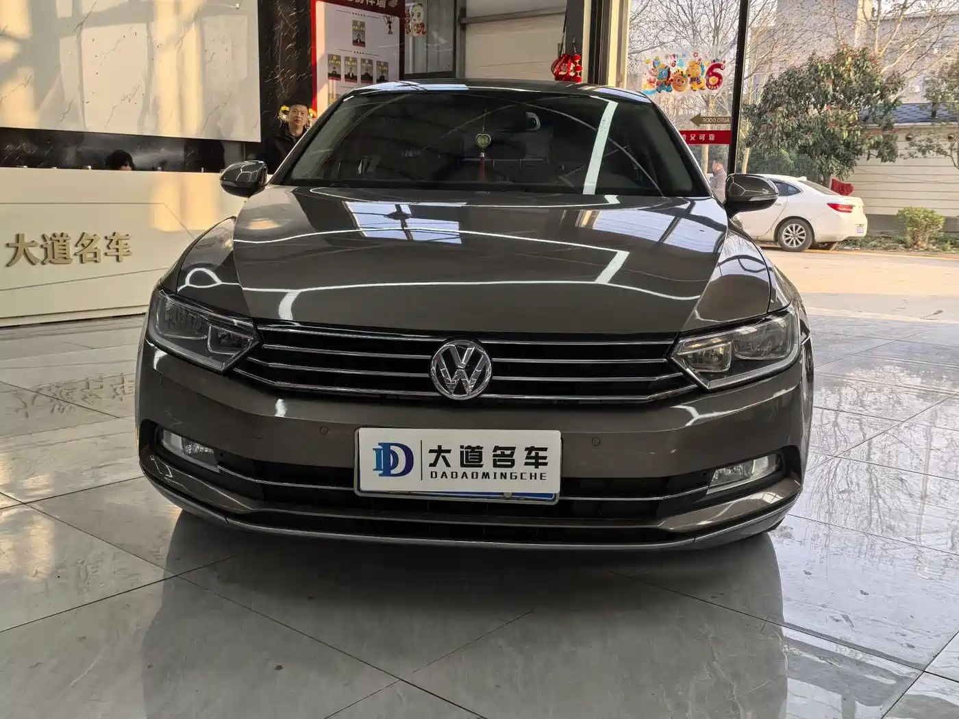 Volkswagen Magotan 2018 330TSI DSG Leading фото 2