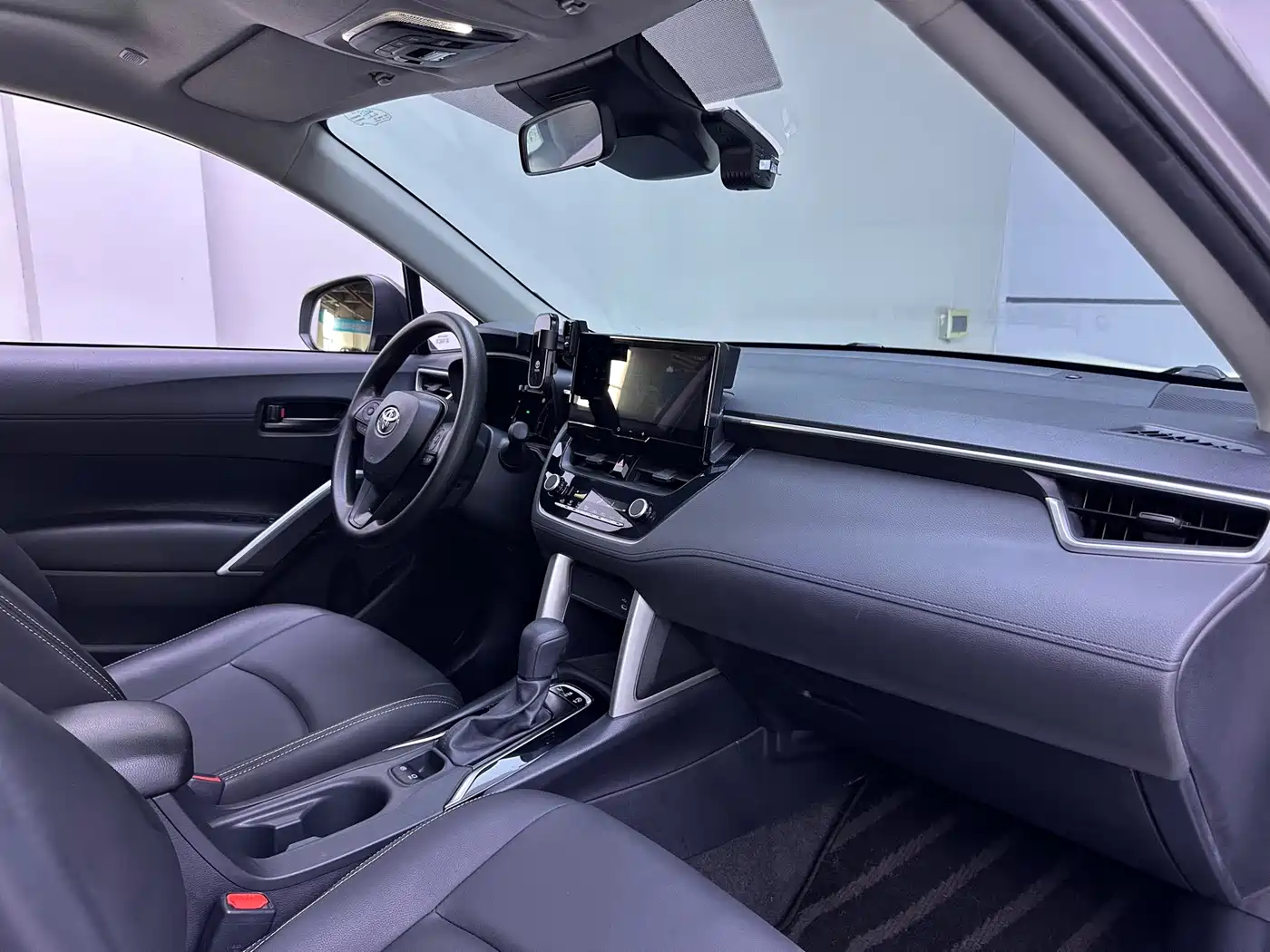 Toyota Corolla Cross 2024 2023 2.0L Elite Edition