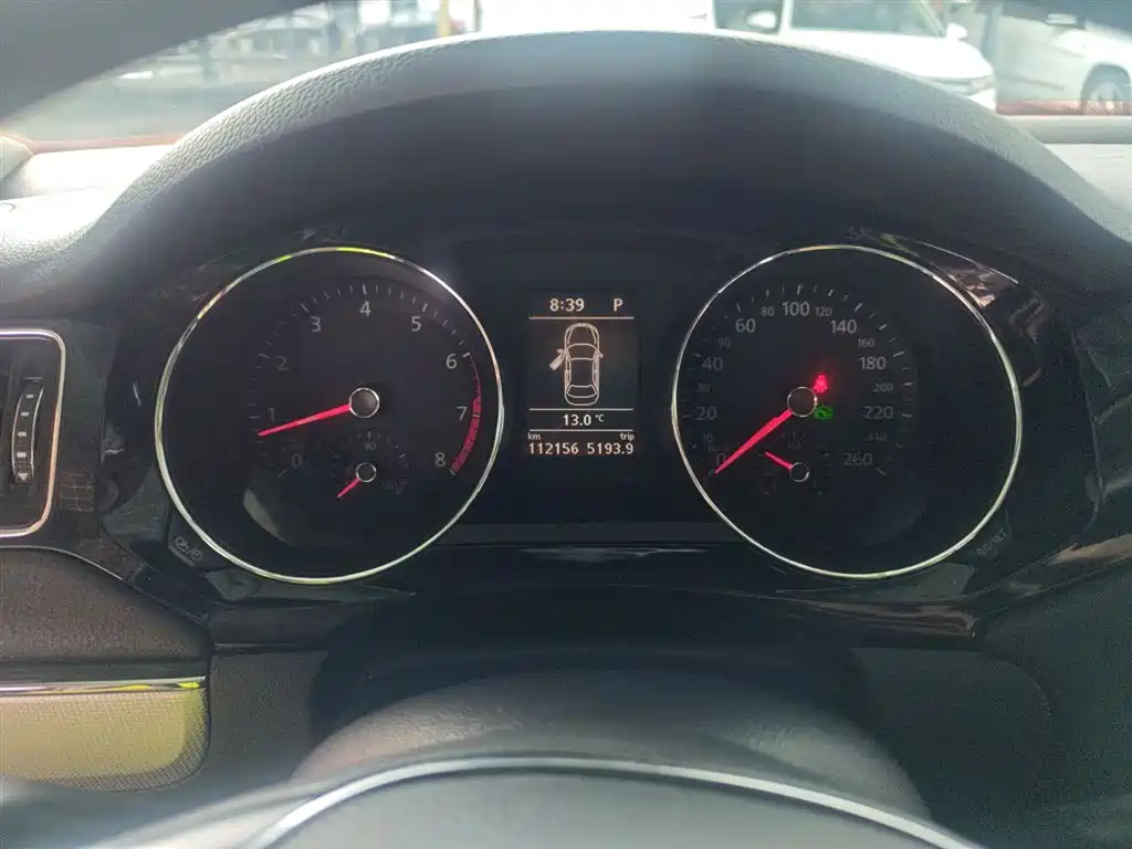 Volkswagen Sagitar 2018 280TSI DSG Spark Edition фото 12