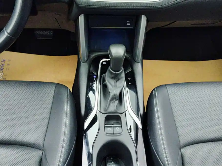Toyota Frontlander 2023 2.0L Smart Hybrid Dual Engine Prestige Edition фото 16