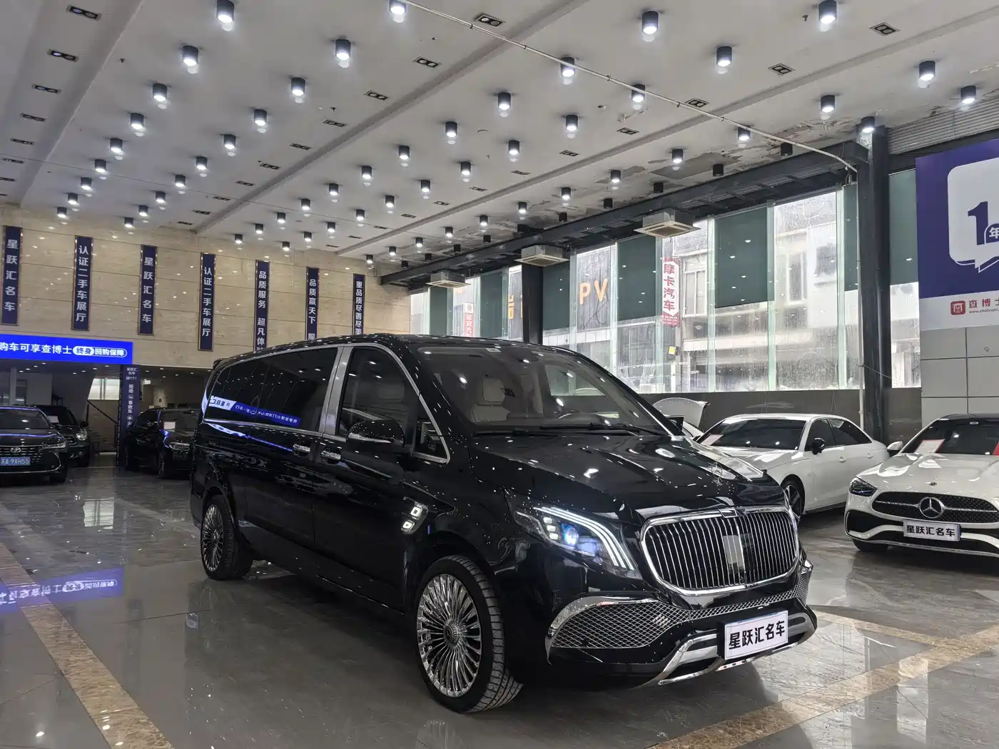 Mercedes-Benz Vito 2021 2.0T Business Edition 7-seater фото 3